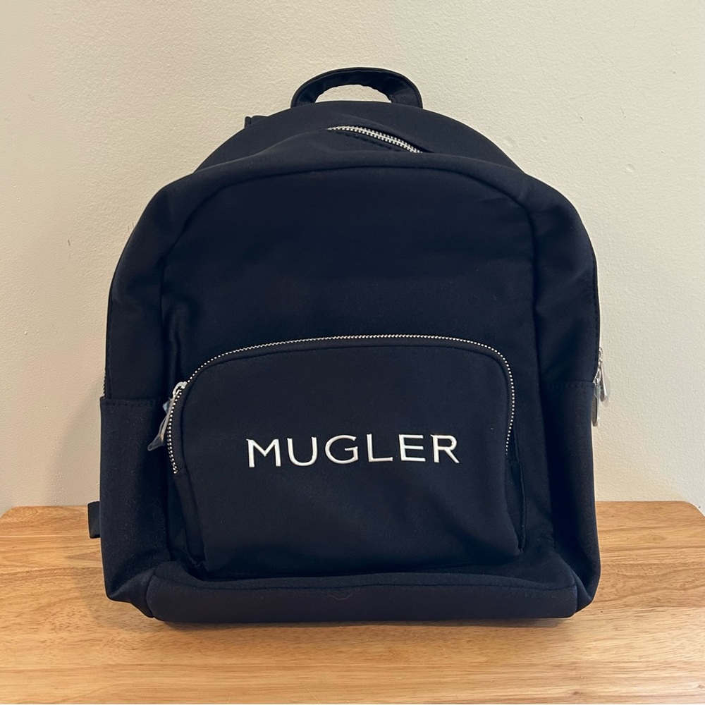 NWOT MUGLER Parfums Black Backpack‎ Limited Edition 2 Zippers small mini Silver